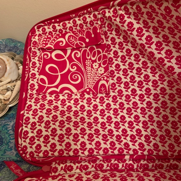 Vera Bradley Twirly Bird Pink laptop/tablet case - Picture 5 of 9